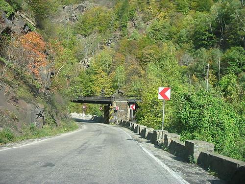 Spaniolii continua lucrarile