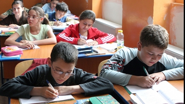 Incepe evaluarea elevilor de clasa a II a