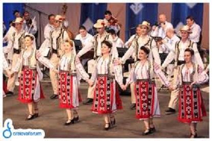 Cantec si joc ca in lunca Dunarii