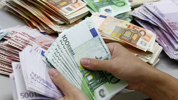 Discutii pe tema aderarii la zona euro