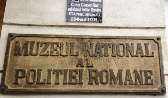 Mergeţi de bunăvoie