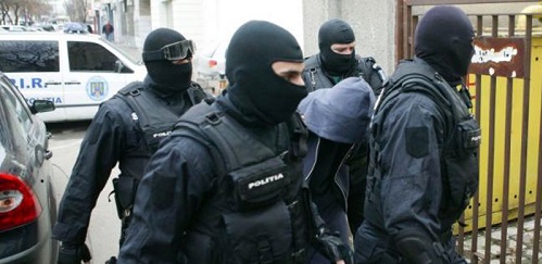 Perchezitii in Arges