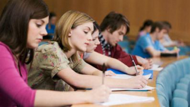 Rezolutie pentru invatamantul superior