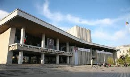 Premiera la Nationalul din Banie