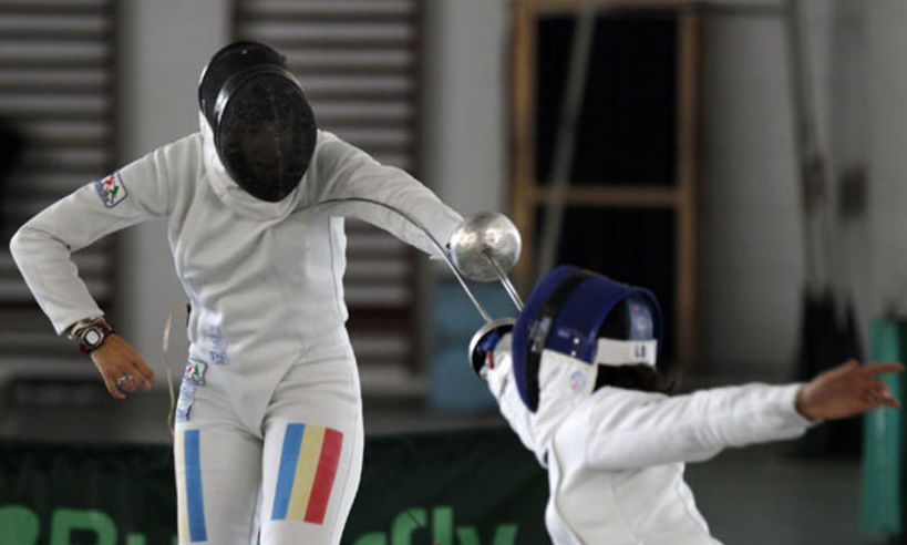 Ana Maria Brânză şi Simona Gherman în semifinalele probei de spadă de la Baku