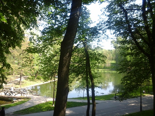 Azi despre ieri – 10 iunie 2015