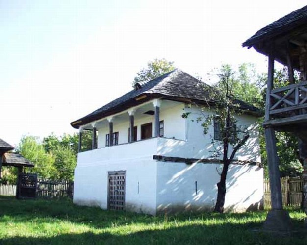 „Vacanţa de vară… la ţară!“