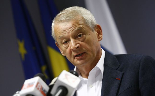 Solomon Wigler trimis in judecata