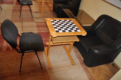 Numărul 8 mondial începe peste 15 minute simultanul de şah la Radio Oltenia!