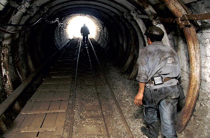 Starea minerilor răniți la Mina Uricani