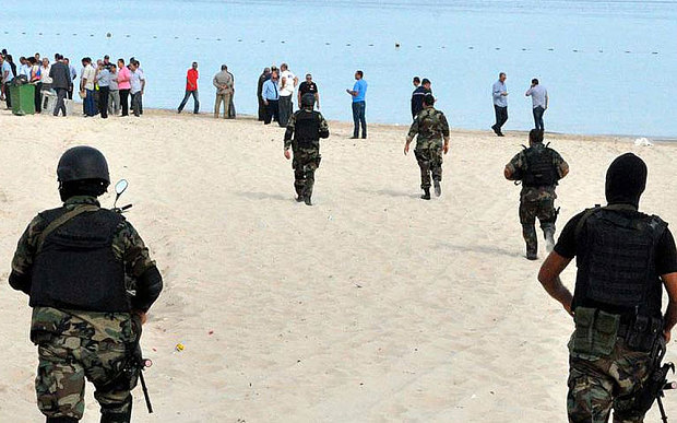 27 de persoane ucise in Tunisia