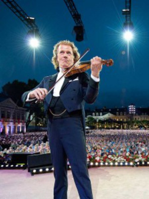 Andre Rieu, astazi, in Piata Constitutiei