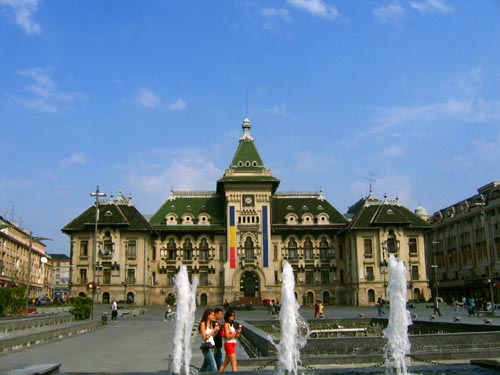 CJ Dolj se imprumuta