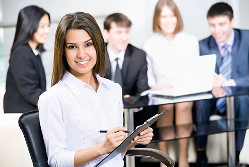 Sprijin nerambursabil pentru tineri