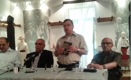 Lansare de carte: „Fel de invataturi”