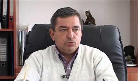 Edilii din Balteni raman in arest la domiciliu