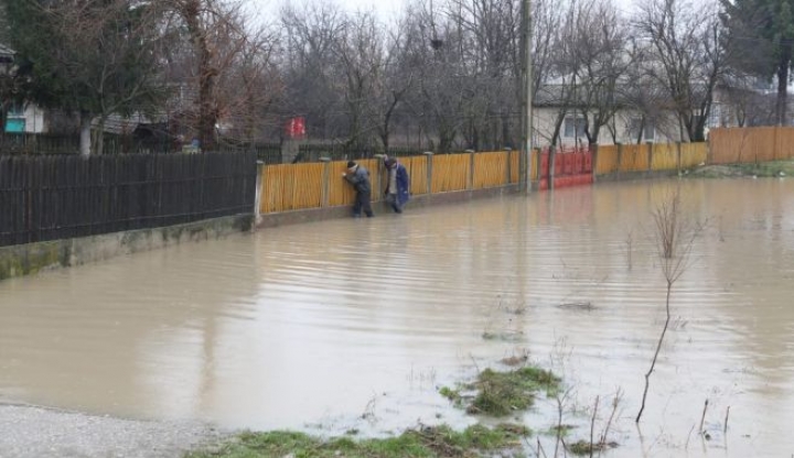 Cod portocaliu de inundaţii