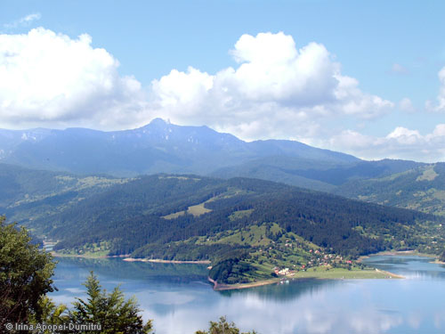 Descoperire ciudată în lacul Bicaz