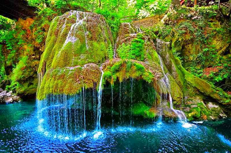 Picture of the Day: Amazing Bigar Waterfall