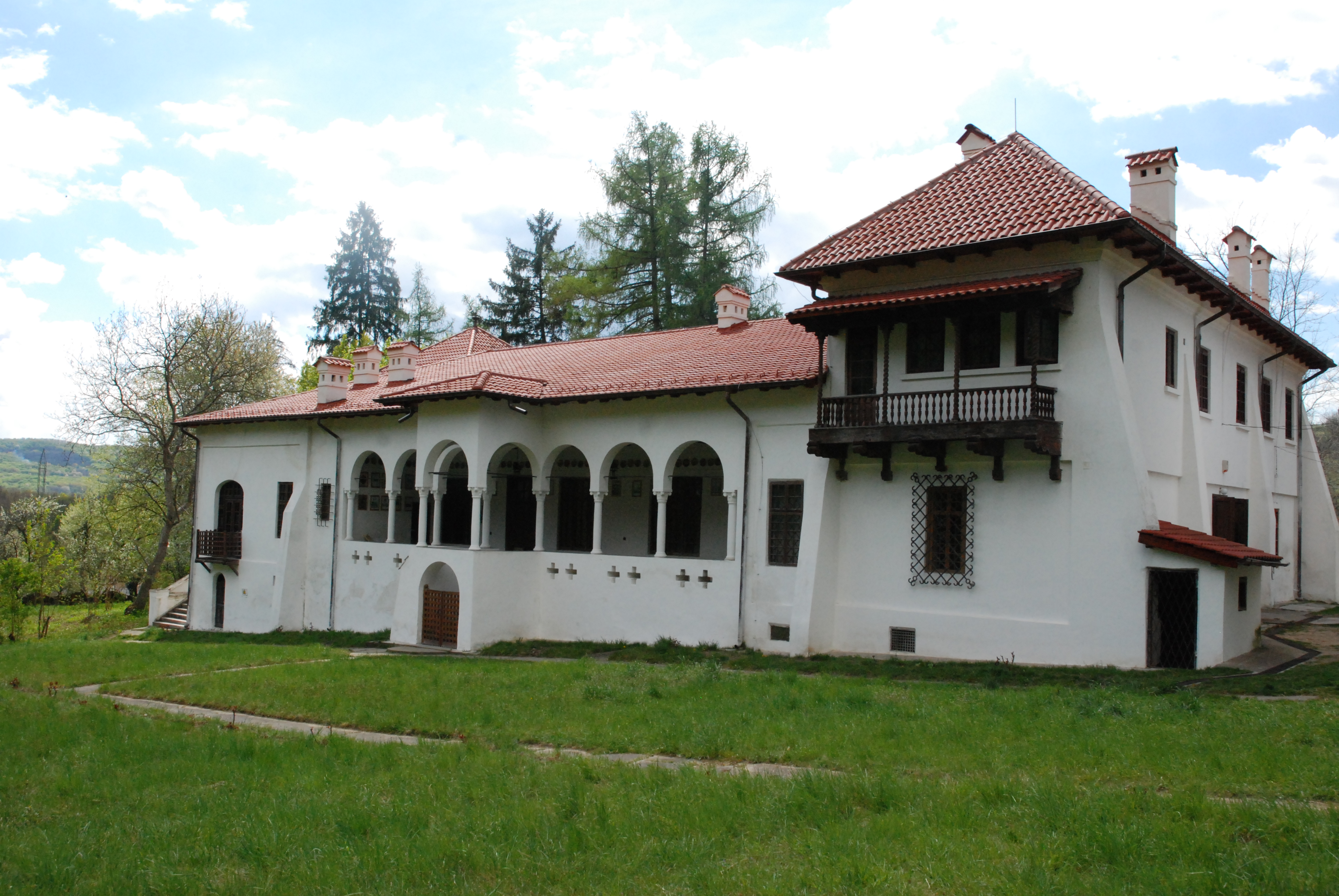 Traditii academice in Valcea