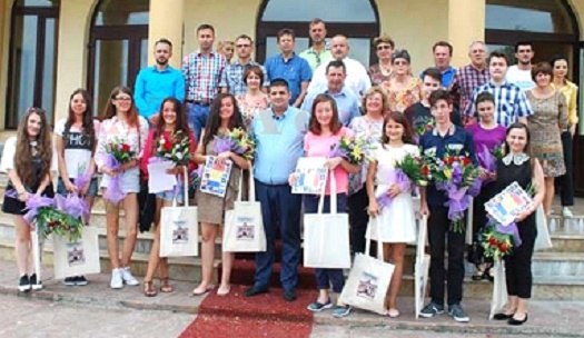 Elevi slătineni de nota 10