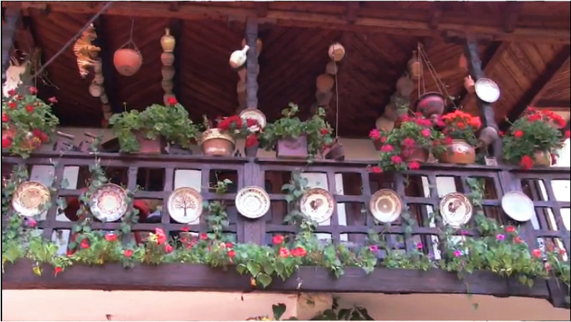 (Galerie goto) Intalniri la miezul zilei