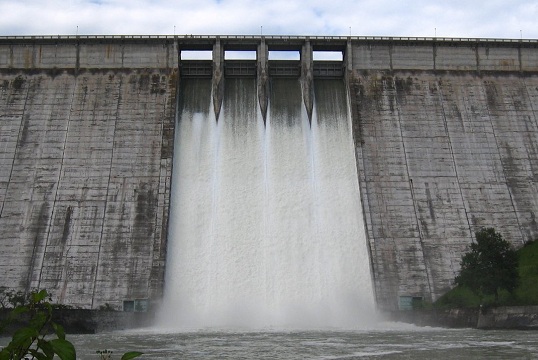 Hidroelectrica pe profit