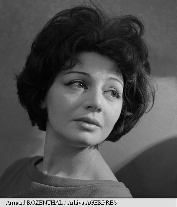 Carmen Stănescu, la ceas aniversar!