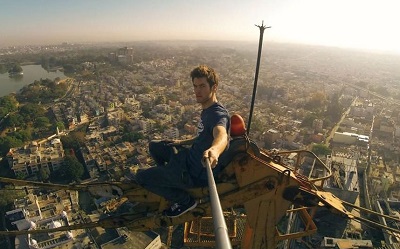 Russia starts a ‘safe selfie’ campaign to curb fatal photography