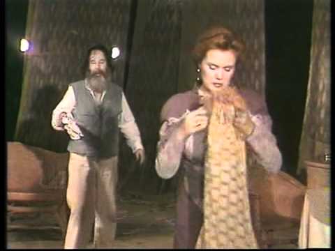 Spectacolul craiovean „Unchiul Vanea” la TVR