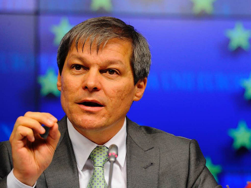 Dacian Ciolos anunta astazi cine va face parte din guvernul sau