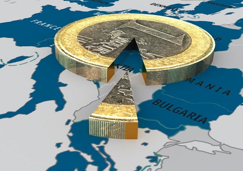 Grecia se scufundă în criză