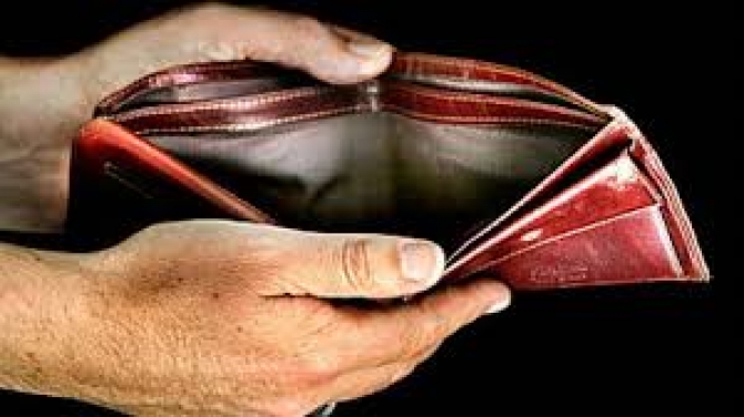 Gura de oxigen pentru datornici