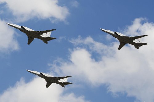 Rusia ar putea mobiliza avioane contra sistemului antiracheta din Romania