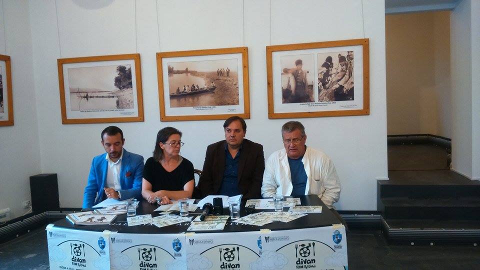 (Galerie foto) Divanul Degustătorilor de Film si Artă Culinară