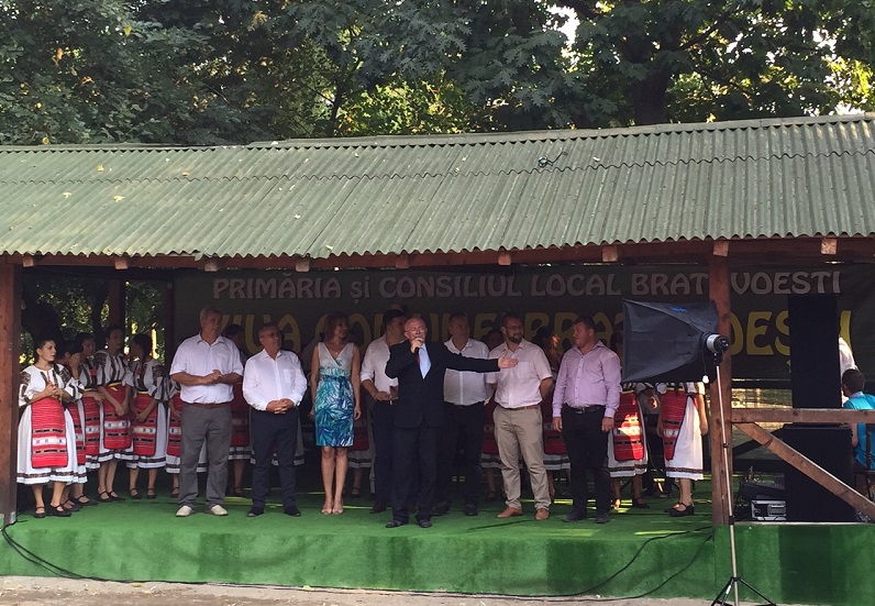Sarbatoare dubla la Bratovoesti
