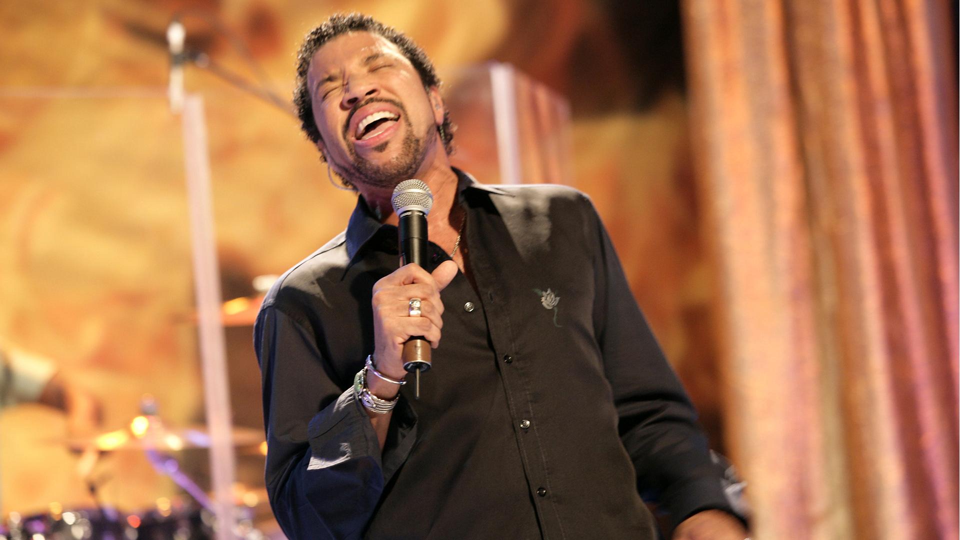 Lionel Richie – personalitatea anului la Premiile Grammy!