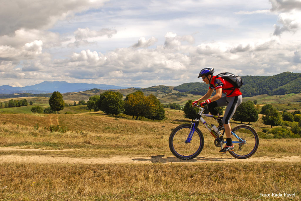 Cicloturism pe Valea Oltului