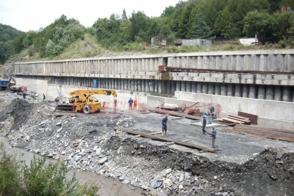 Investitii pe Defileul Jiului!