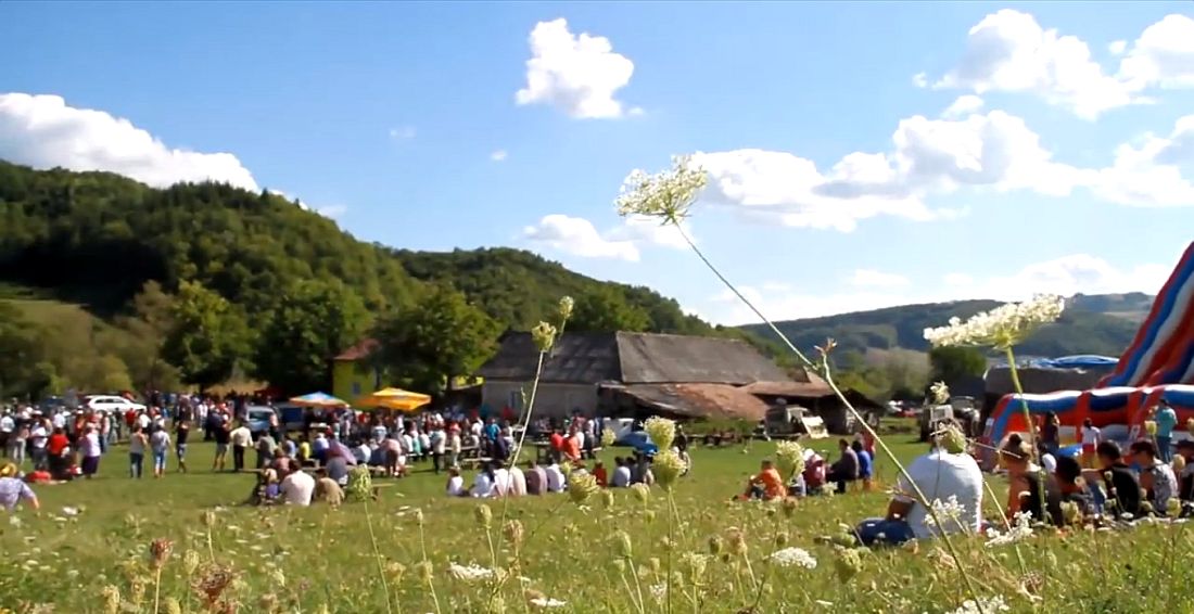 Sarbatoare campeneasca la Izvoare