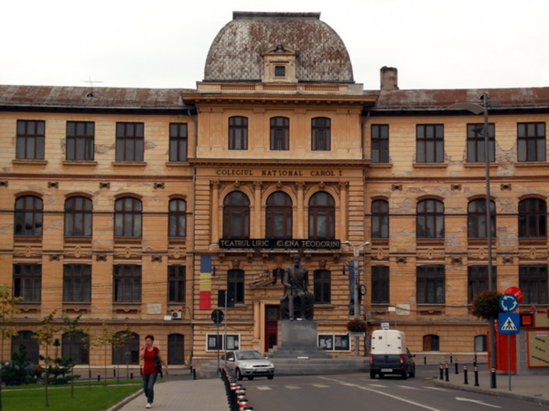 Elevii doljeni merg la scoala pe 5 octombrie, de Ziua Educatiei