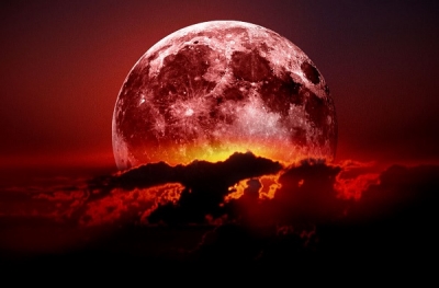 „Luna de sange” din aceasta noapte!