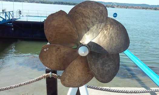 Azi despre ieri – 13 octombrie 2015