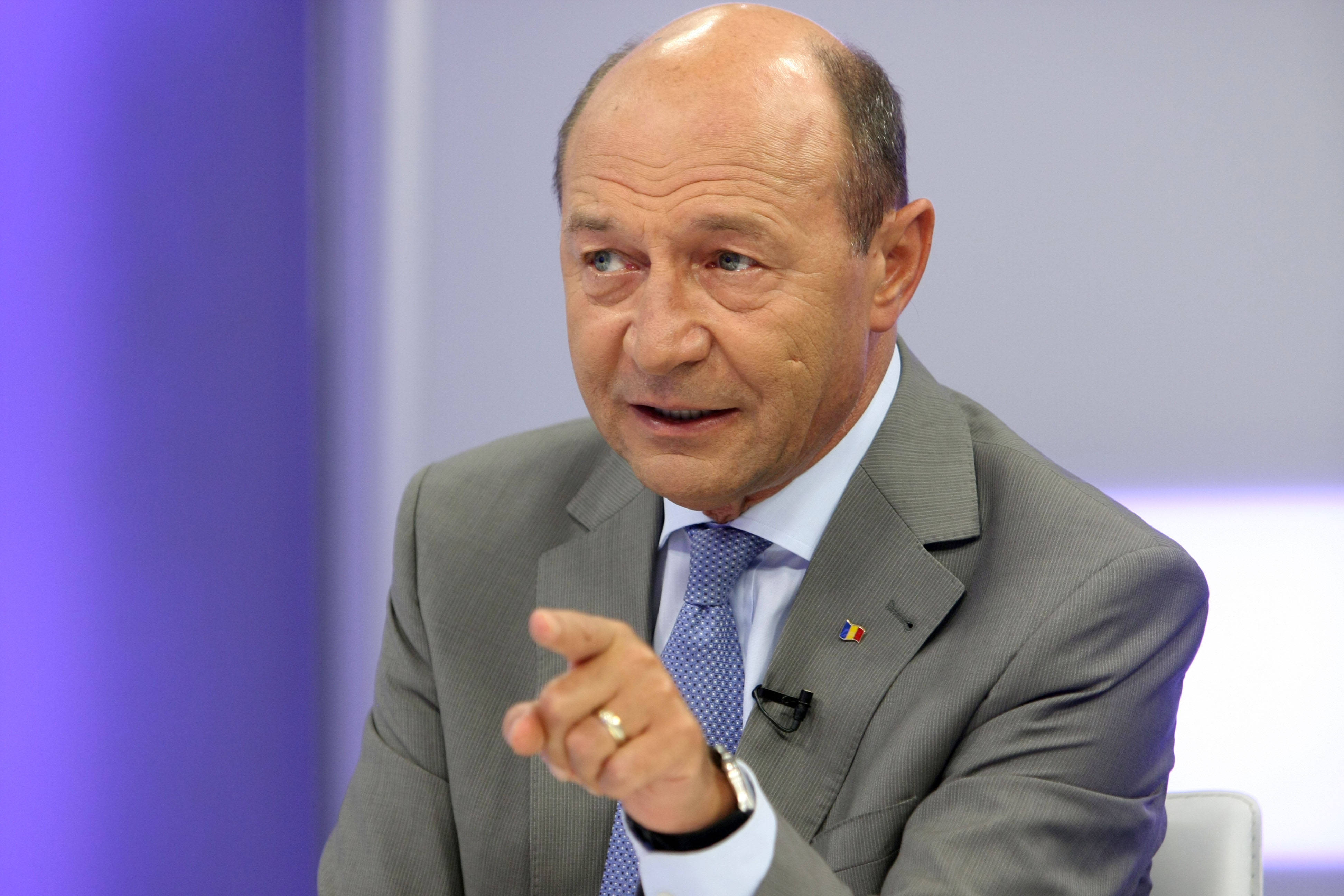 Traian Basescu cercetat pentru amenintare
