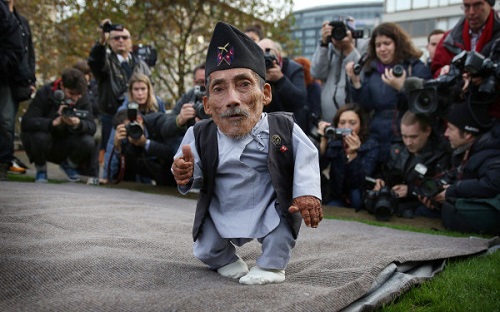 A murit cel mai mic om din lume