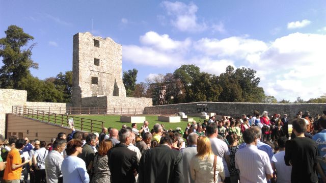 Cetatea Medievala a Severinului, sub asediul angajatilor RAAN!