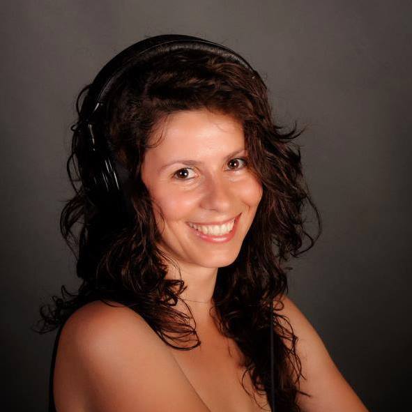 La multi ani, Daniela Diaconu!