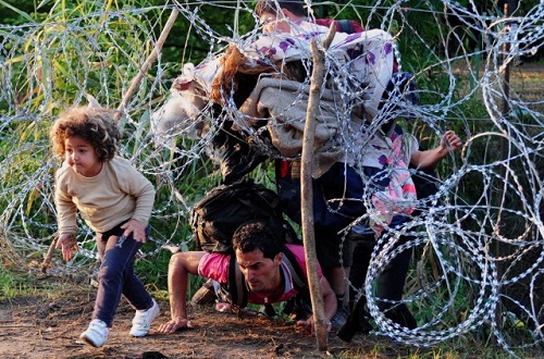 Poliţia ungară a arestat imigranți