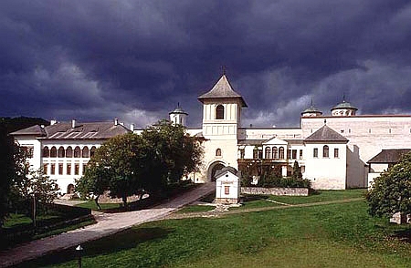 Simpozion la Mănăstirea Hurezi