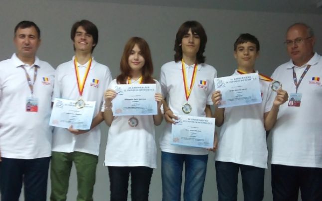 Elevii romani – patru medalii la Olimpiada Balcanica de Informatica pentru Juniori